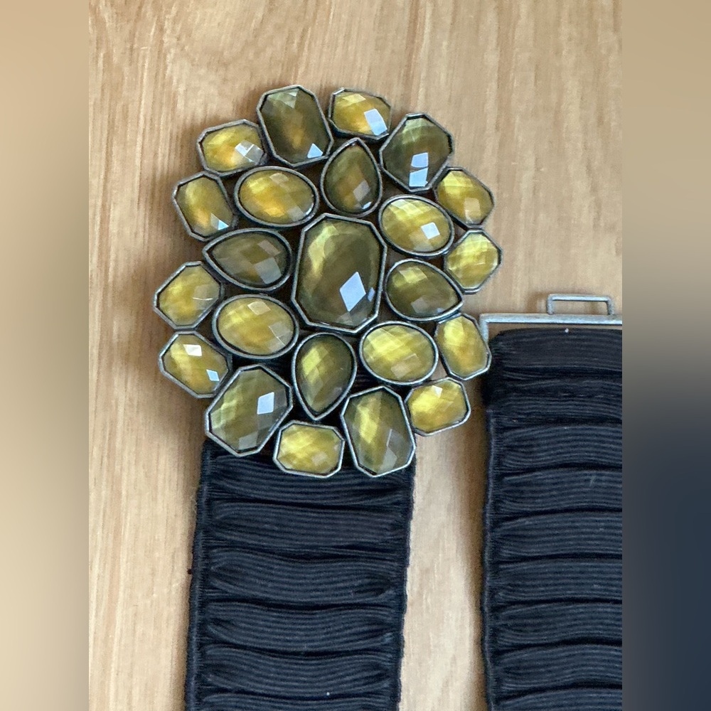Black Stretch Belt w/ Yellow Gem on Flower Buckle –Versatile Jeweled Belt
